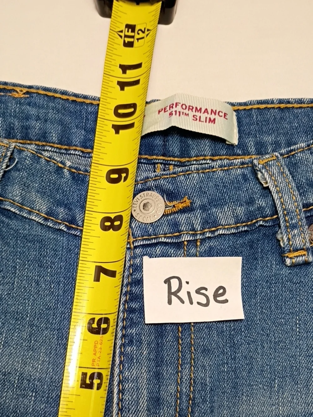 EUC Levi's Performance 511 Slim Light Wash Jeans Girls Size 16 Reg W28 L30